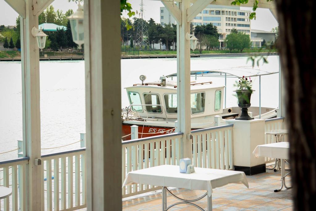 River Side Hotel Mingetjaur Exteriör bild