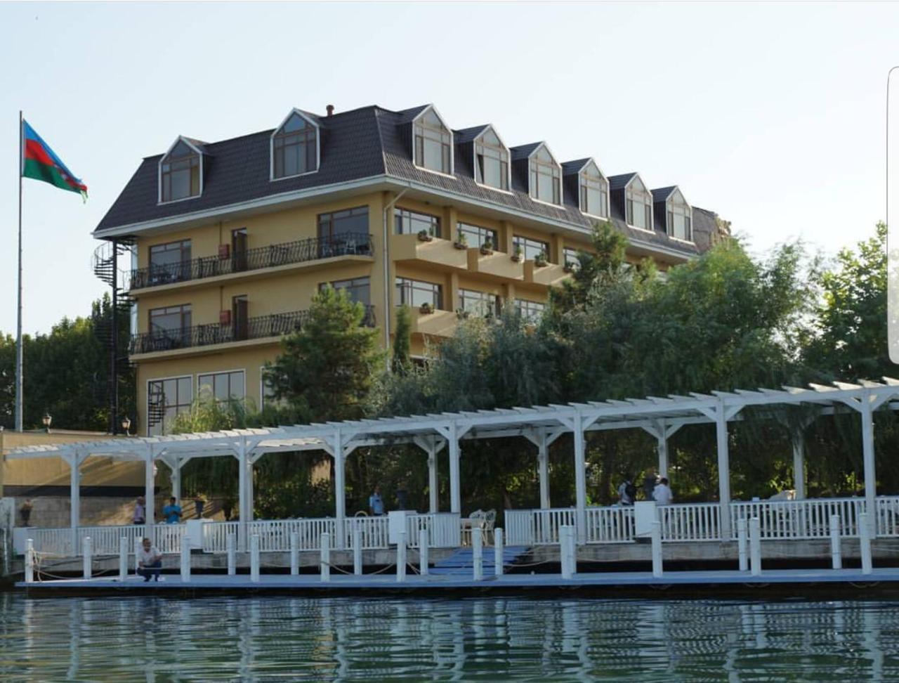 River Side Hotel Mingetjaur Exteriör bild